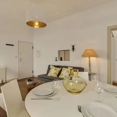 Well Design 2 Bedroom In Santos Апартаменты *